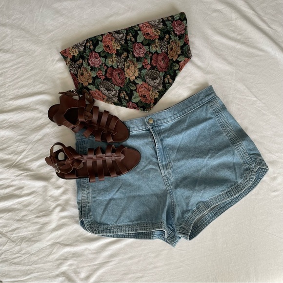 SHEIN Tops - Floral Boho Tube Top